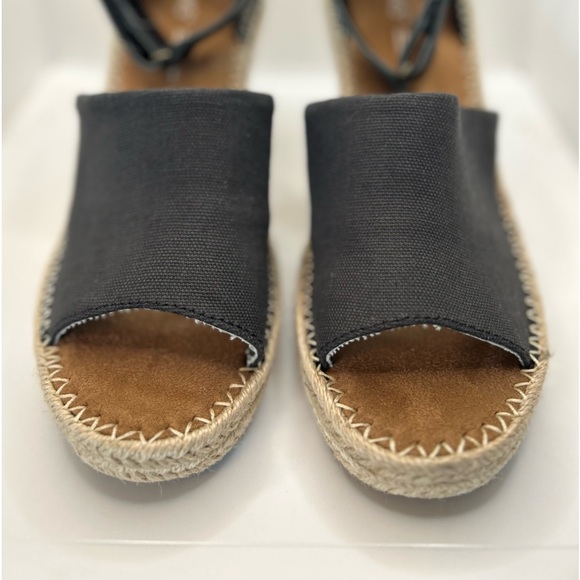 NWOT TOMS Women’s Marisol Espadrille Wedge Sandal. Size: 8.5 Color: Black - Picture 11 of 13